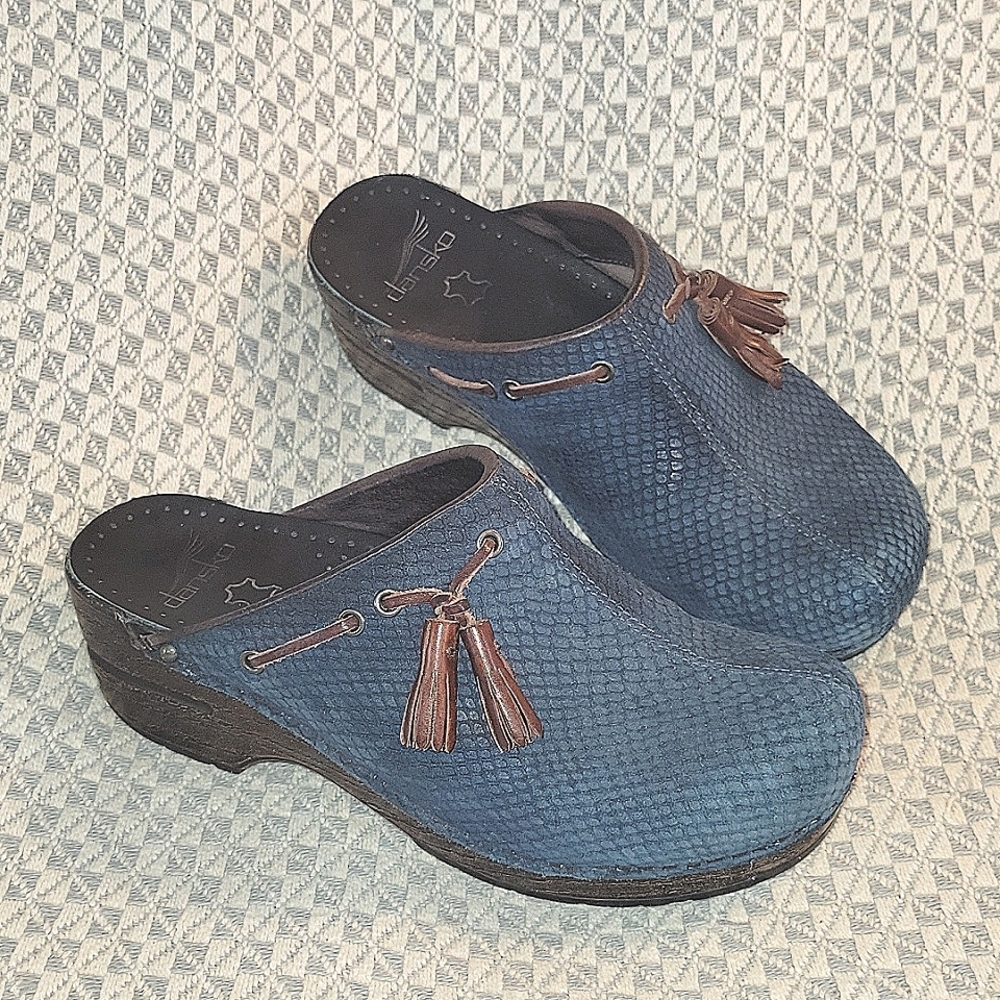 Dansko Women's Shannon Mule Shoes Sz. 37